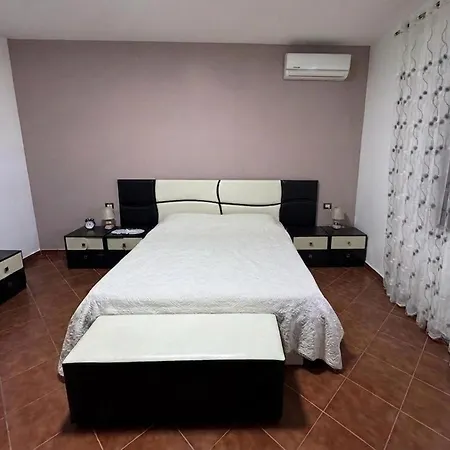 Colombo' S House * شكودر